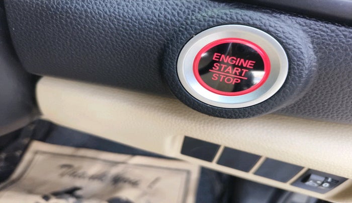 2023 Honda Amaze 1.2L I-VTEC VX CVT, Petrol, Automatic, 16,048 km, interior