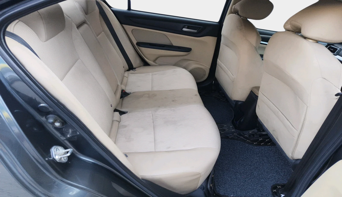 2023 Honda Amaze 1.2L I-VTEC VX CVT, Petrol, Automatic, 16,048 km, interior