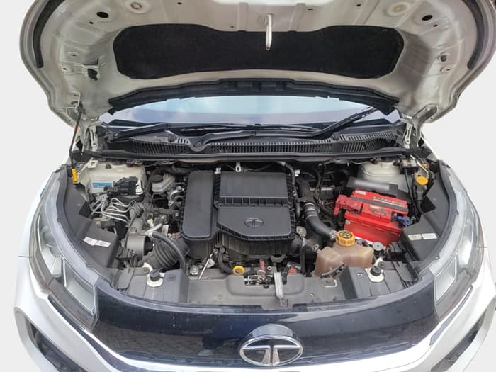 2020 Tata NEXON XZA PLUS SUNROOF DIESEL, Diesel, Automatic, 34,260 km, exterior