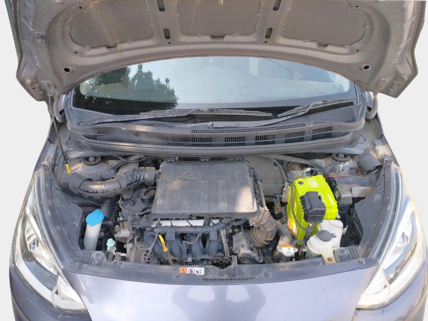 2017 Hyundai Xcent E+, Petrol, Manual, 62,680 km, exterior