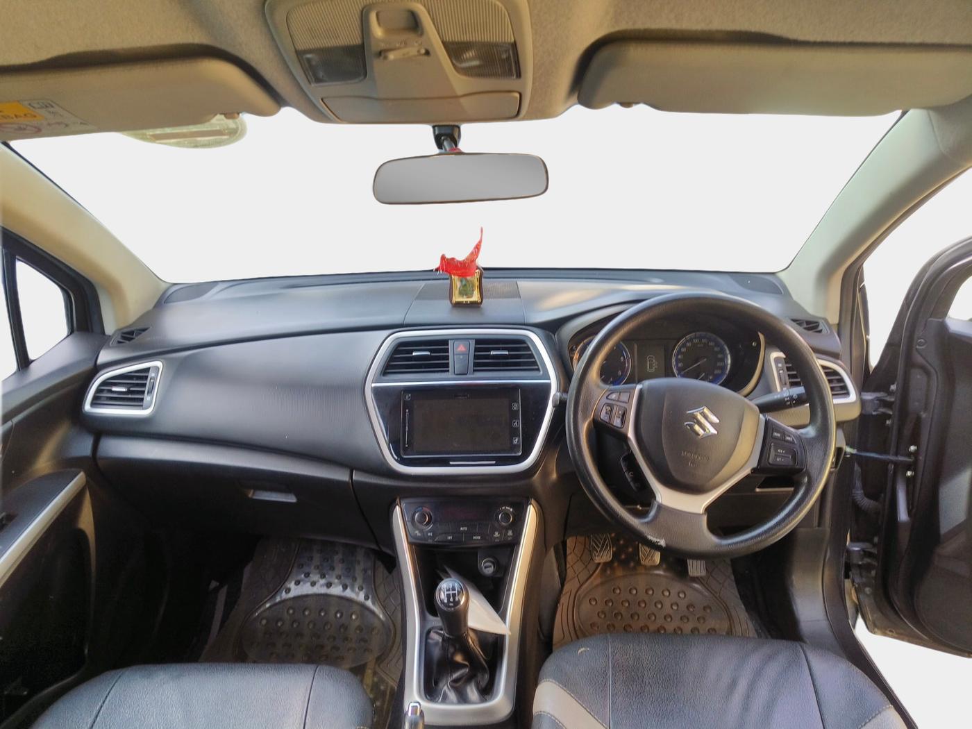 2016 Maruti S Cross ZETA 1.3, Diesel, Manual, 88,804 km, interior