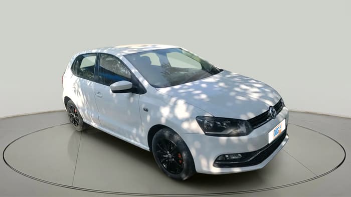 2015 Volkswagen Polo HIGHLINE1.5L, Diesel, Manual, 86,065 km, exterior