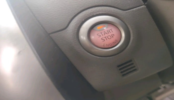 2013 Nissan Sunny XV DIESEL, Diesel, Manual, 76,249 km, interior