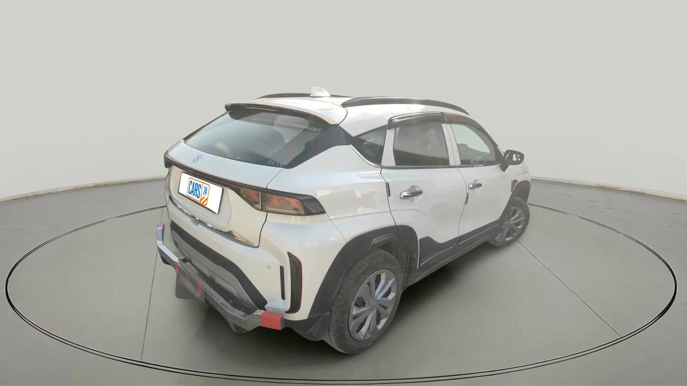 2024 Maruti FRONX SIGMA 1.2 MT, Petrol, Manual, 10,942 km, exterior
