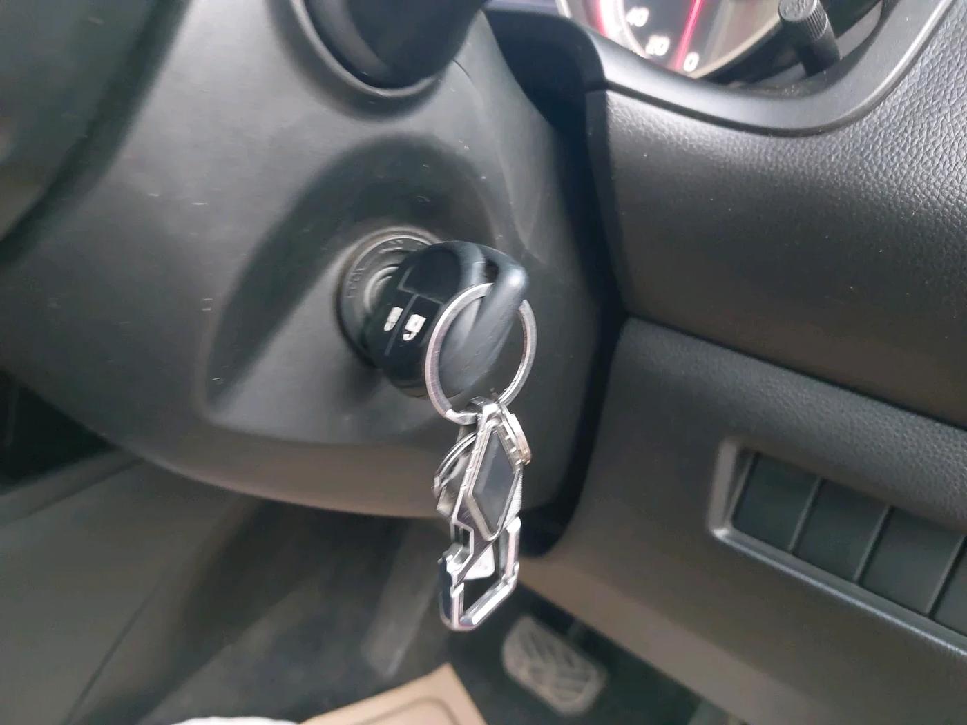 2018 Maruti Swift VXI AMT, Petrol, Automatic, 26,149 km, interior