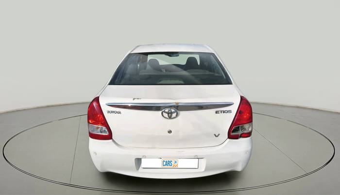 2011 Toyota Etios V, Petrol, Manual, 1,67,043 km, exterior