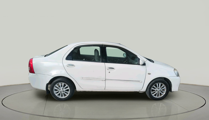 2011 Toyota Etios V, Petrol, Manual, 1,67,043 km, exterior