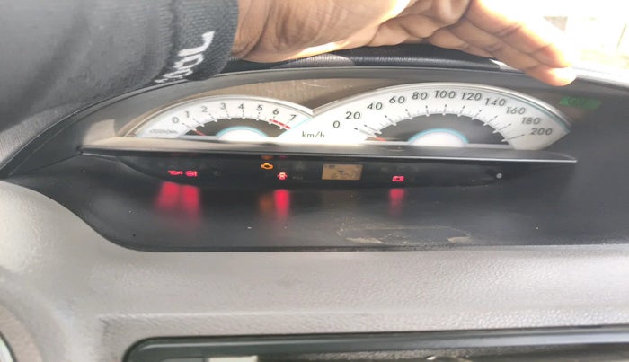 2011 Toyota Etios V, Petrol, Manual, 1,67,043 km, interior
