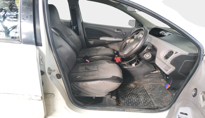 2011 Toyota Etios V, Petrol, Manual, 1,67,043 km, interior