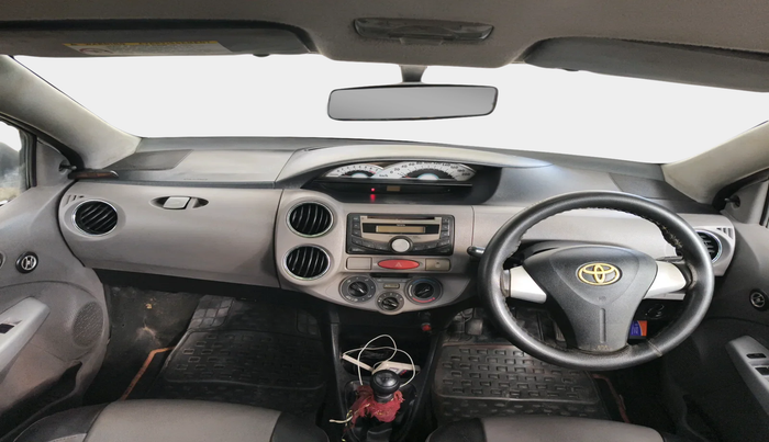 2011 Toyota Etios V, Petrol, Manual, 1,67,043 km, interior