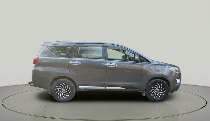 2016 Toyota Innova Crysta 2.4 VX 8 STR, Diesel, Manual, 4,17,637 km, exterior