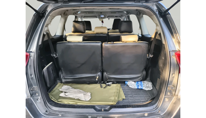 2016 Toyota Innova Crysta 2.4 VX 8 STR, Diesel, Manual, 4,17,637 km, exterior