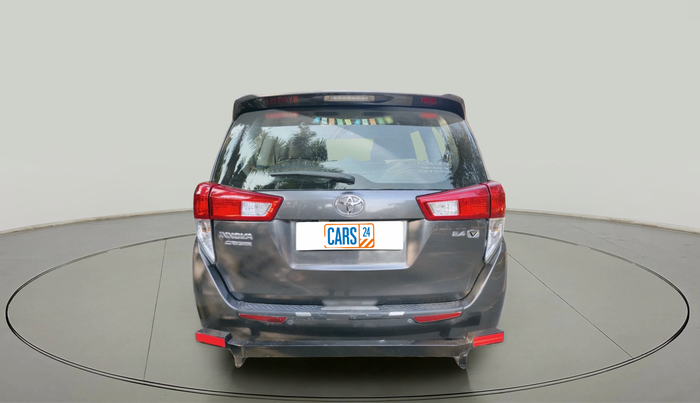 2016 Toyota Innova Crysta 2.4 VX 8 STR, Diesel, Manual, 4,17,637 km, exterior