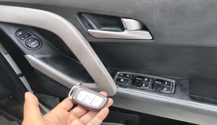 2018 Hyundai Creta SX AT 1.6 DIESEL, Diesel, Automatic, 1,22,371 km, interior