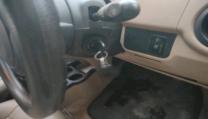 2011 Chevrolet Spark LS 1.0, Petrol, Manual, 15,389 km, interior