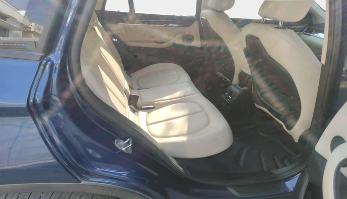 2022 BMW X1 sDrive20i xLine, Petrol, Automatic, 36,686 km, interior