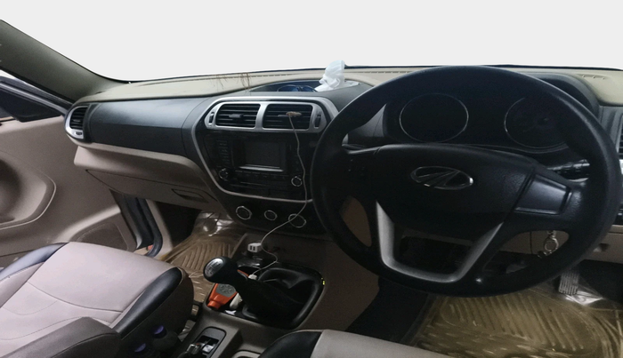 2016 Mahindra TUV300 T8, Diesel, Manual, 1,11,888 km, interior