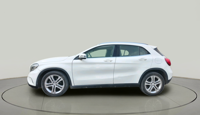 2014 Mercedes Benz GLA Class 200 CDI SPORT, Diesel, Automatic, 1,18,653 km, exterior