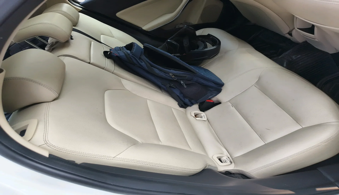 2014 Mercedes Benz GLA Class 200 CDI SPORT, Diesel, Automatic, 1,18,653 km, interior