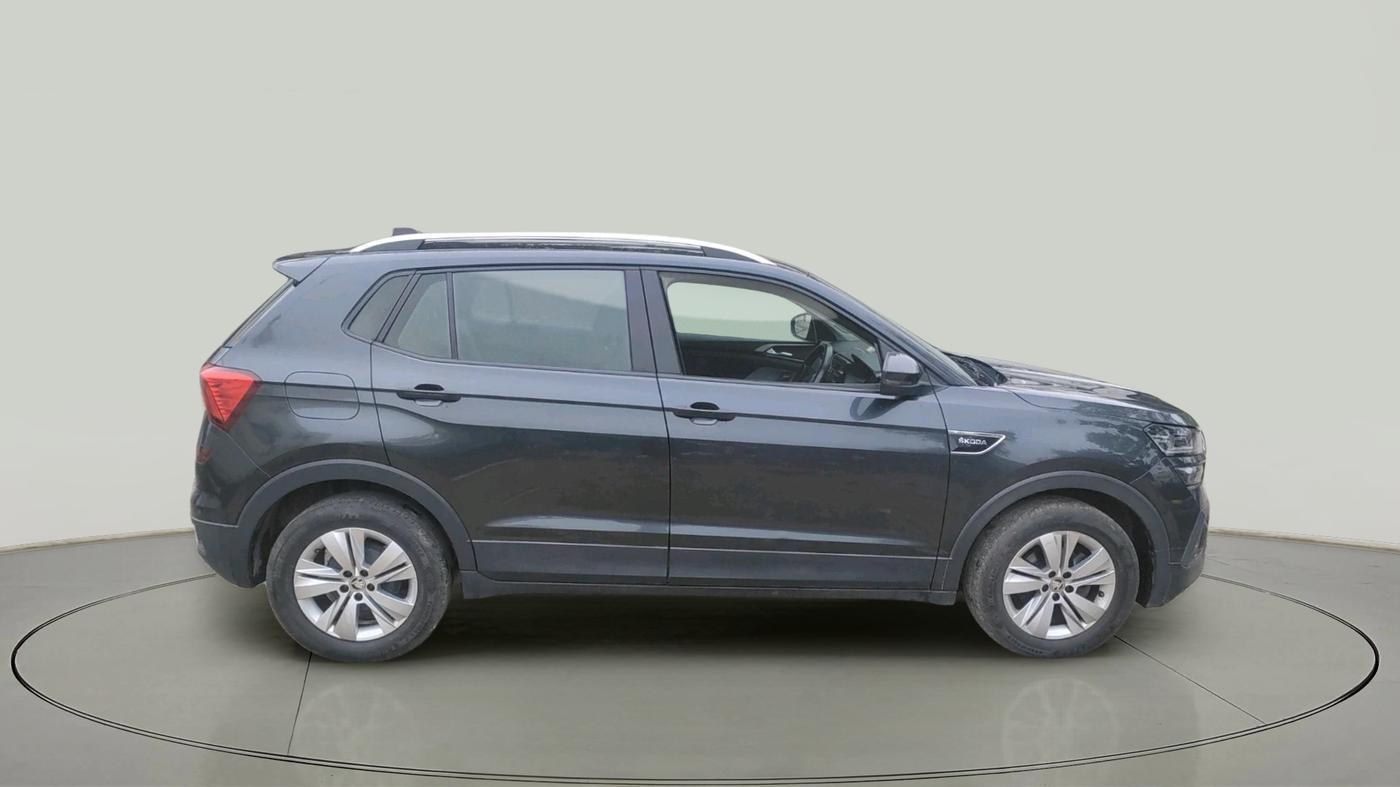 2021 Skoda KUSHAQ AMBITION 1.0L TSI AT, Petrol, Automatic, 33,113 km, exterior