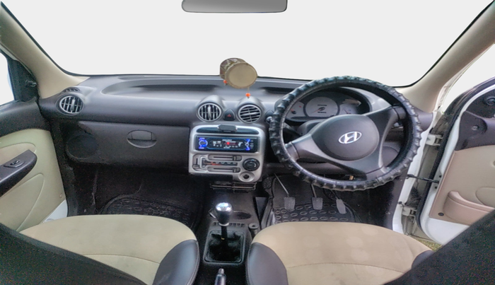 2010 Hyundai Santro Xing GLS, Petrol, Manual, 76,402 km, interior