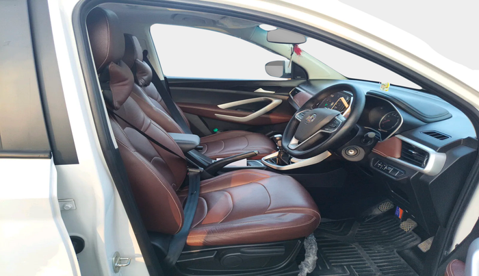 2024 MG HECTOR Shine Pro 2.0 Turbo Diesel MT, Diesel, Manual, 15,173 km, interior