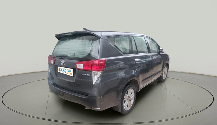 2016 Toyota Innova Crysta 2.8 ZX AT 7 STR, Diesel, Automatic, 1,53,056 km, exterior