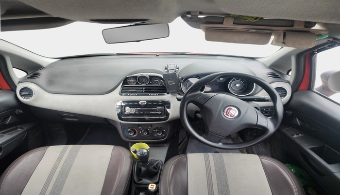 2015 Fiat Avventura ACTIVE 1.4, Petrol, Manual, 50,959 km, interior