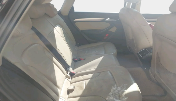 2015 Audi Q3 35 TDI Quattro, Diesel, Automatic, 1,12,895 km, interior