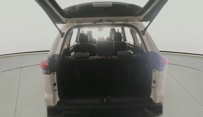 2024 Maruti Invicto ALPHA PLUS 7 STRONG HYBRID , Hybrid, Automatic, 12,383 km, exterior