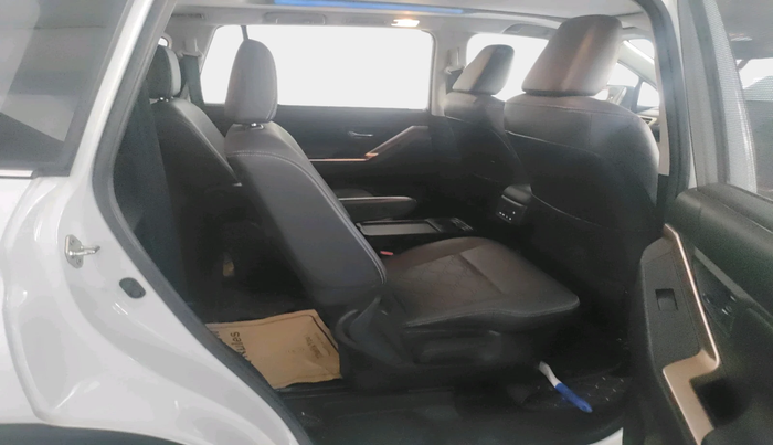 2024 Maruti Invicto ALPHA PLUS 7 STRONG HYBRID , Hybrid, Automatic, 12,383 km, interior