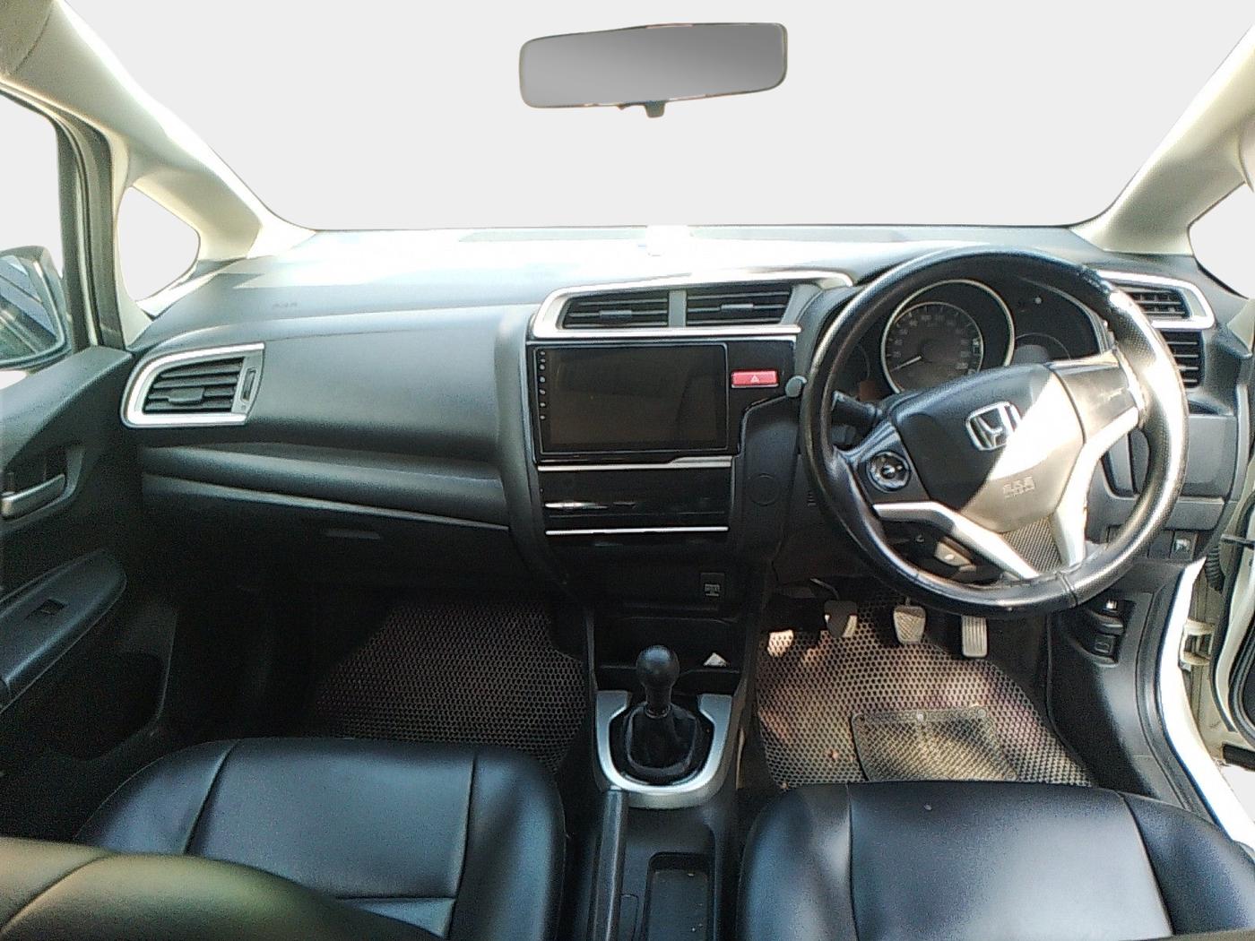 2015 Honda Jazz 1.2L I-VTEC VX, Petrol, Manual, 80,844 km, interior