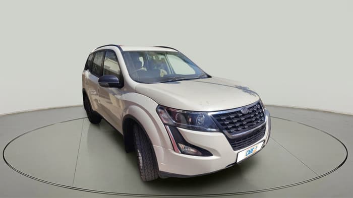 2019 Mahindra XUV500 W7, Diesel, Manual, 1,25,711 km, exterior