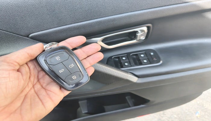 2021 Tata Harrier XZ PLUS 2.0L DARK EDITION, Diesel, Manual, 80,029 km, interior