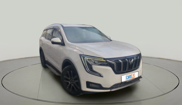 2022 Mahindra XUV700 AX 7 LUXURY D AT 7 STR, Diesel, Automatic, 48,338 km, exterior