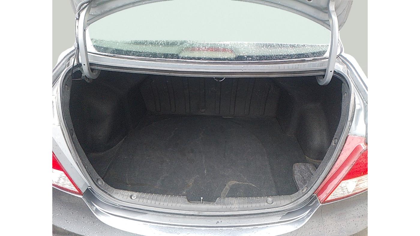 2013 Hyundai Verna FLUIDIC 1.6 VTVT SX OPT, Petrol, Manual, 69,466 km, exterior