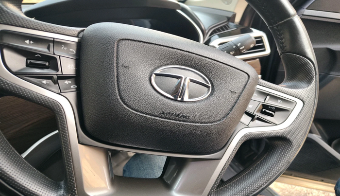 2019 Tata Harrier XZ 2.0L, Diesel, Manual, 38,257 km, interior