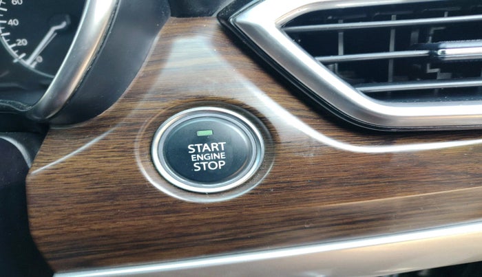 2019 Tata Harrier XZ 2.0L, Diesel, Manual, 38,257 km, interior