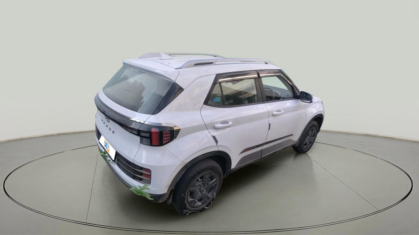 2024 Hyundai VENUE SX 1.2 PETROL, Petrol, Manual, 11,049 km, exterior