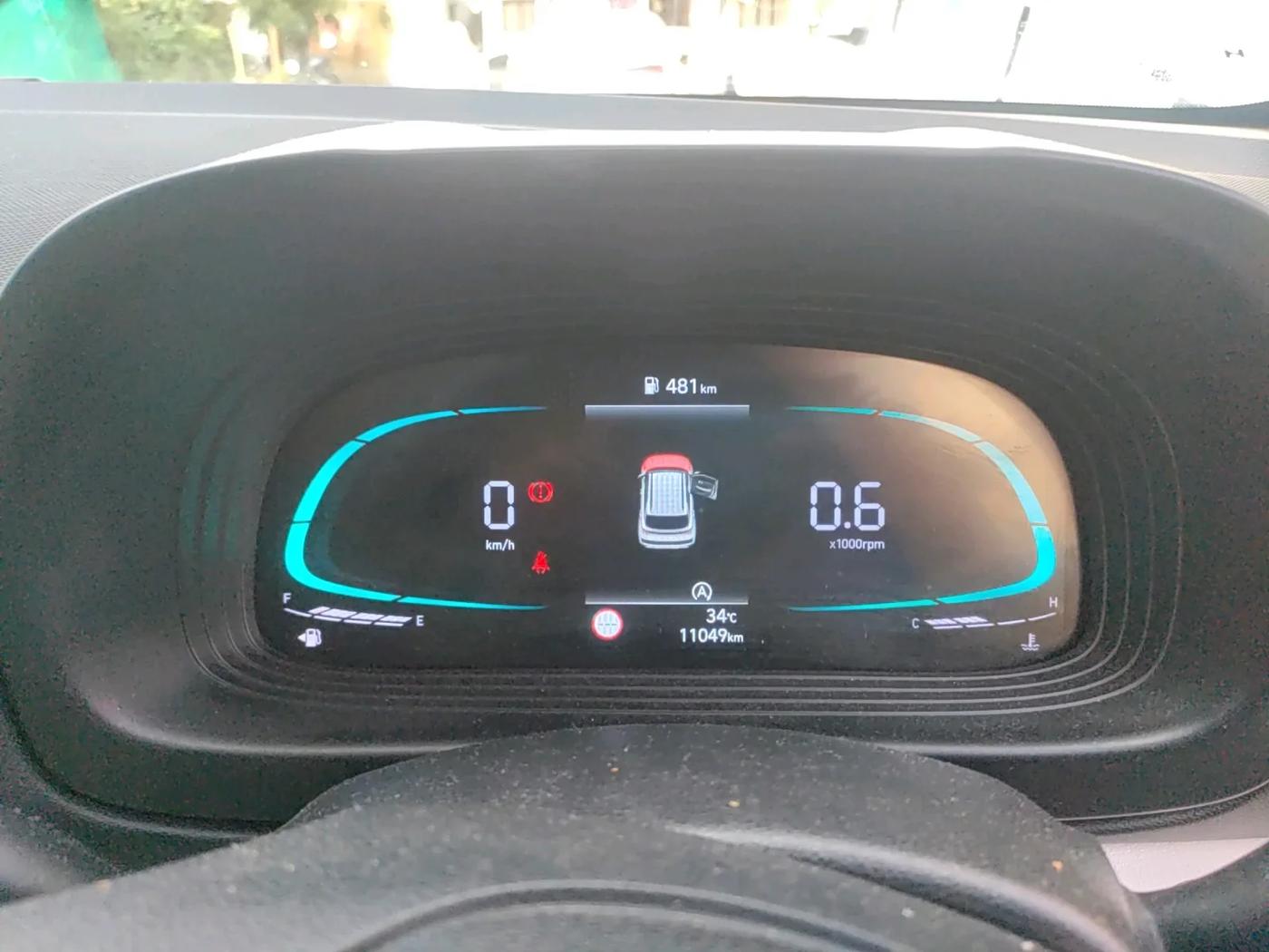2024 Hyundai VENUE SX 1.2 PETROL, Petrol, Manual, 11,049 km, interior