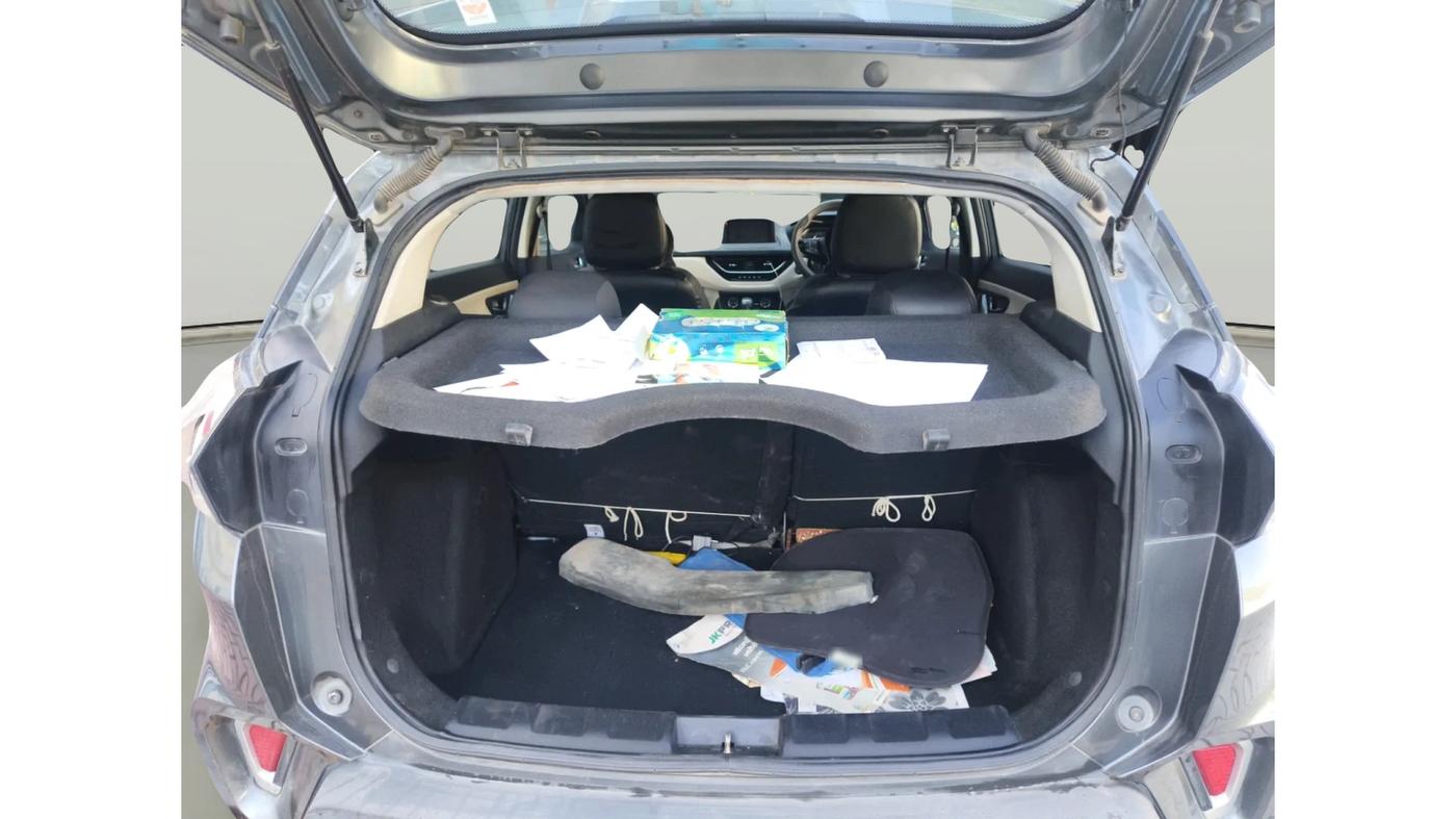 2022 Tata NEXON XZ PLUS PETROL, Petrol, Manual, 96,583 km, exterior