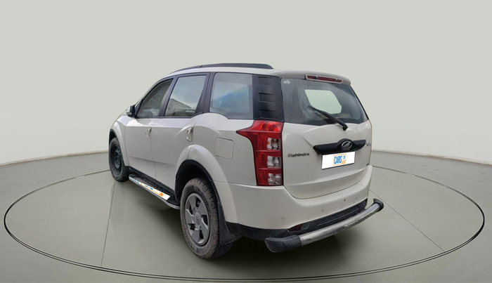 2017 Mahindra XUV500 W6, Diesel, Manual, 70,501 km, exterior