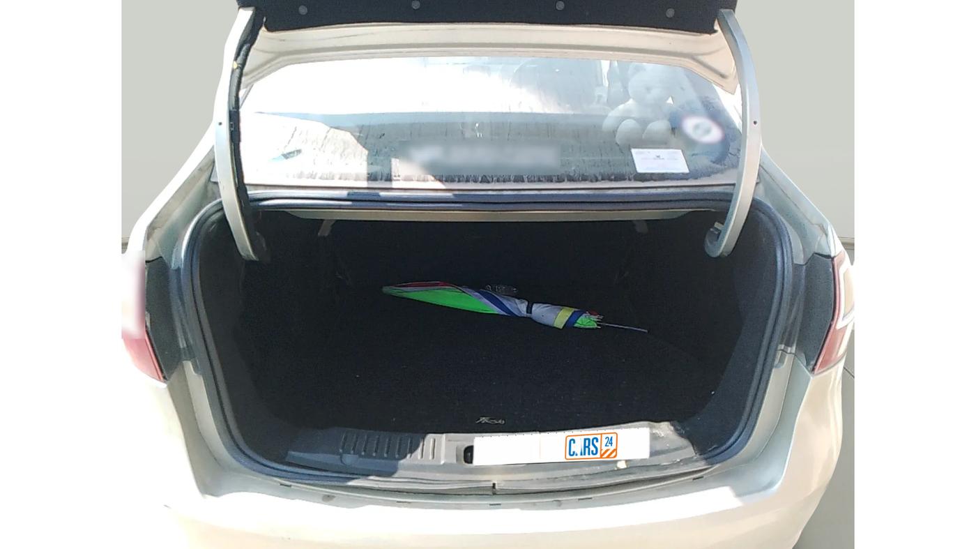 2011 Ford Fiesta STYLE PETROL MT, Petrol, Manual, 76,932 km, exterior