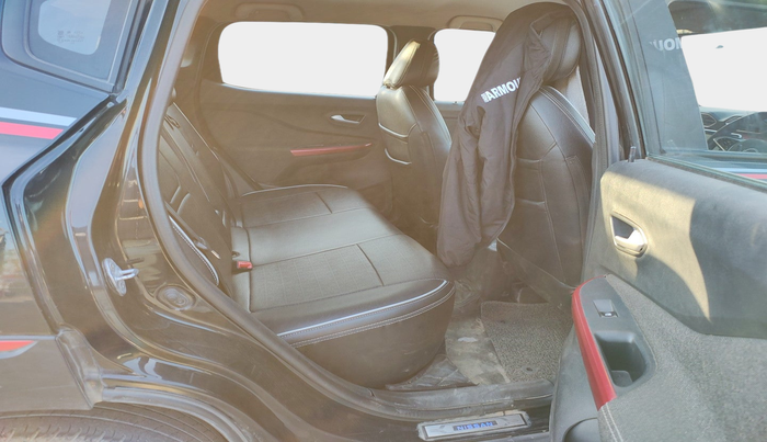 2022 Nissan MAGNITE XV RED EDITION, Petrol, Manual, 43,000 km, interior