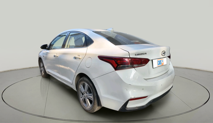 2017 Hyundai Verna 1.6 CRDI SX + AT, Diesel, Automatic, 1,55,855 km, exterior