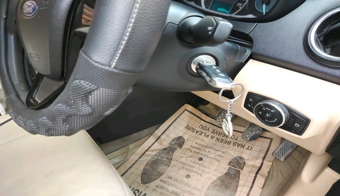 2017 Ford Figo Aspire TITANIUM 1.5 PETROL, Petrol, Manual, 60,094 km, interior