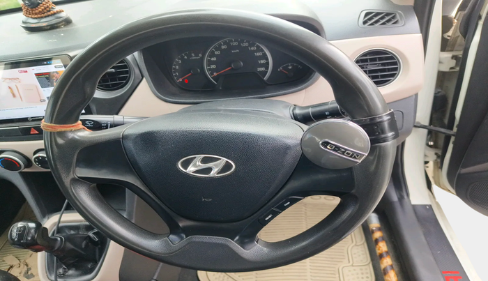 2014 Hyundai Grand i10 MAGNA 1.1 CRDI, Diesel, Manual, 91,408 km, interior