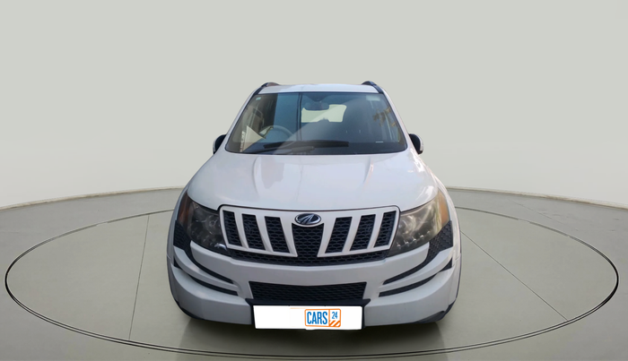 2015 Mahindra XUV500 W6, Diesel, Manual, 76,895 km, exterior