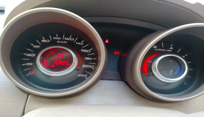 2015 Mahindra XUV500 W6, Diesel, Manual, 76,895 km, interior