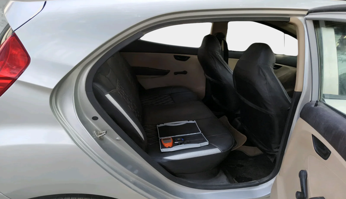 2013 Hyundai Eon ERA +, Petrol, Manual, 27,180 km, interior